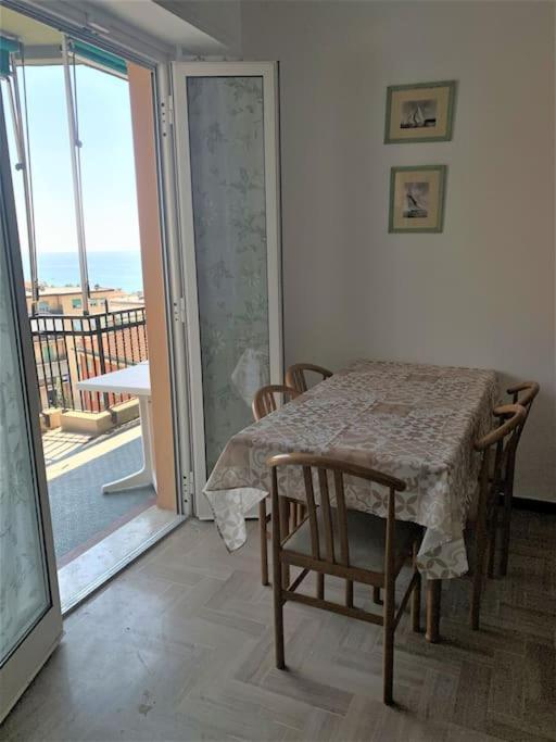 Vista Mare Con Ogni Comfort فاراتسي المظهر الخارجي الصورة